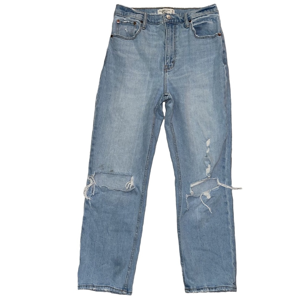 Abercrombie & Fitch The Ankle Straight Ultra High Rise Distressed Light Wash 28